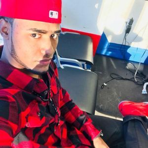 Meet your Posher, Elvin